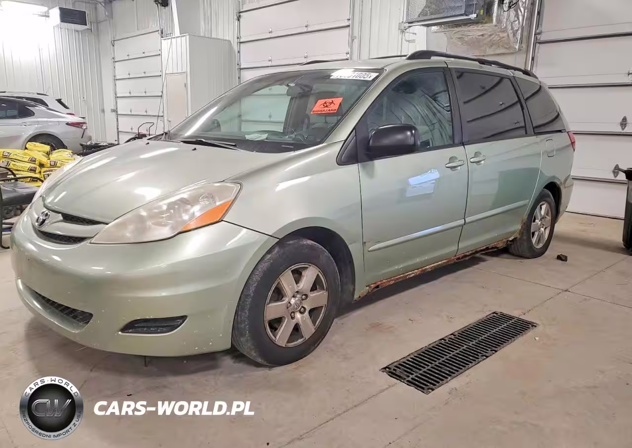 2009 Toyota Sienna Ce