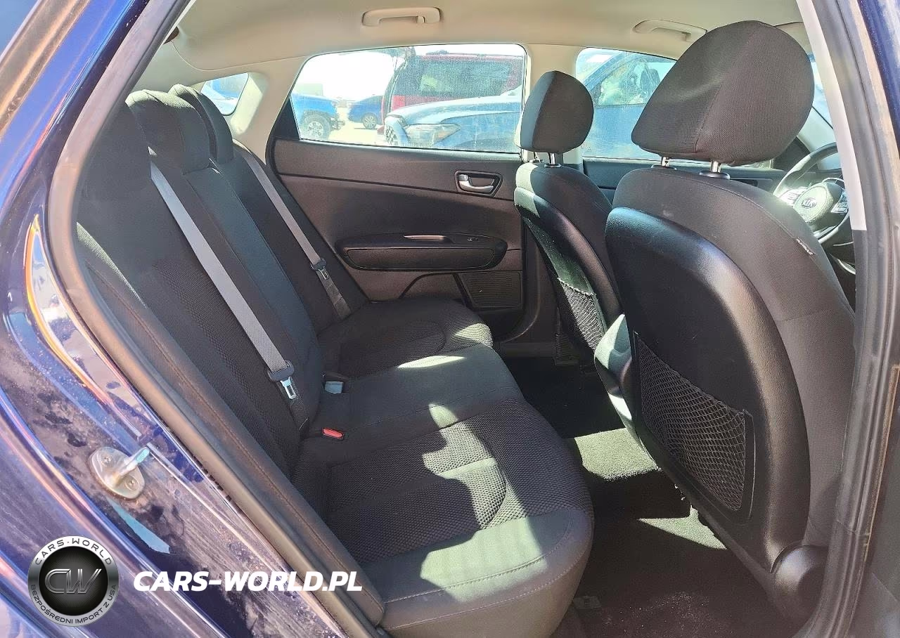2020 Kia Optima Lx VIN:5XXGT4L34LG397735 - 10