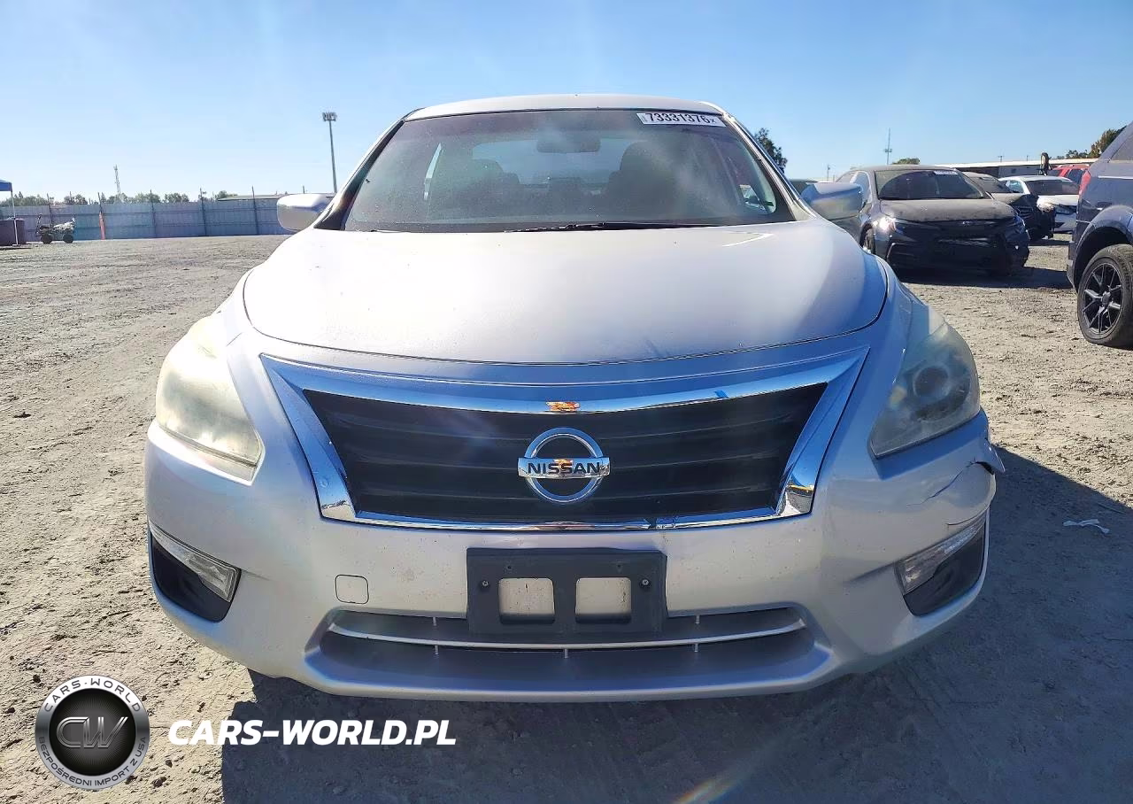 2014 Nissan Altima 2.5 S VIN:1N4AL3AP2EC195619 - 5