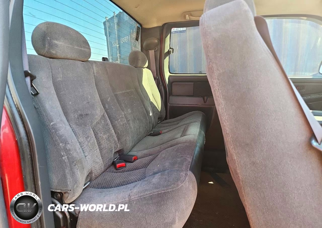 2005 Chevrolet Silverado K1500 VIN:1GCEK19B65E265574 - 10