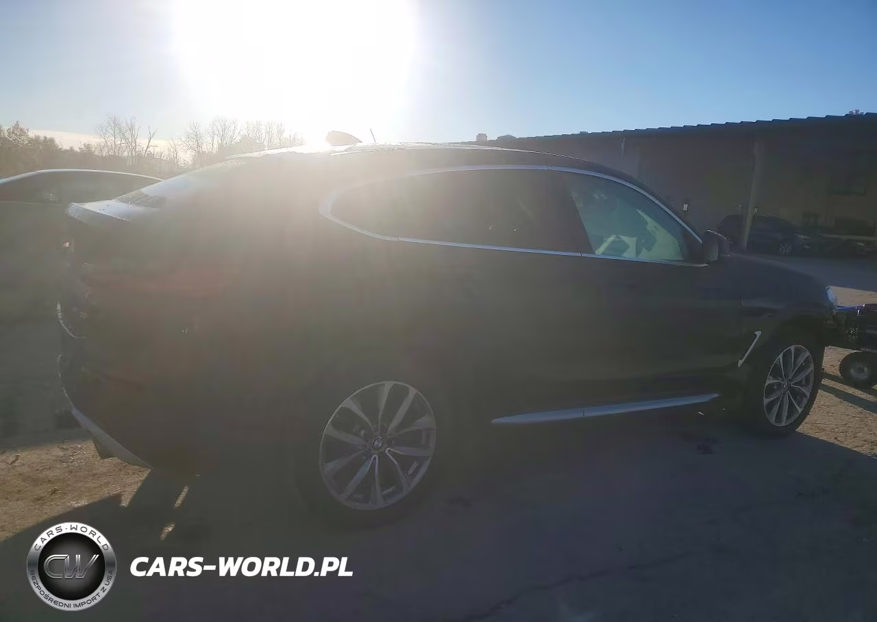 2019 BMW X4 xDrive30I VIN:5UXUJ3C55KLG52767 - 3