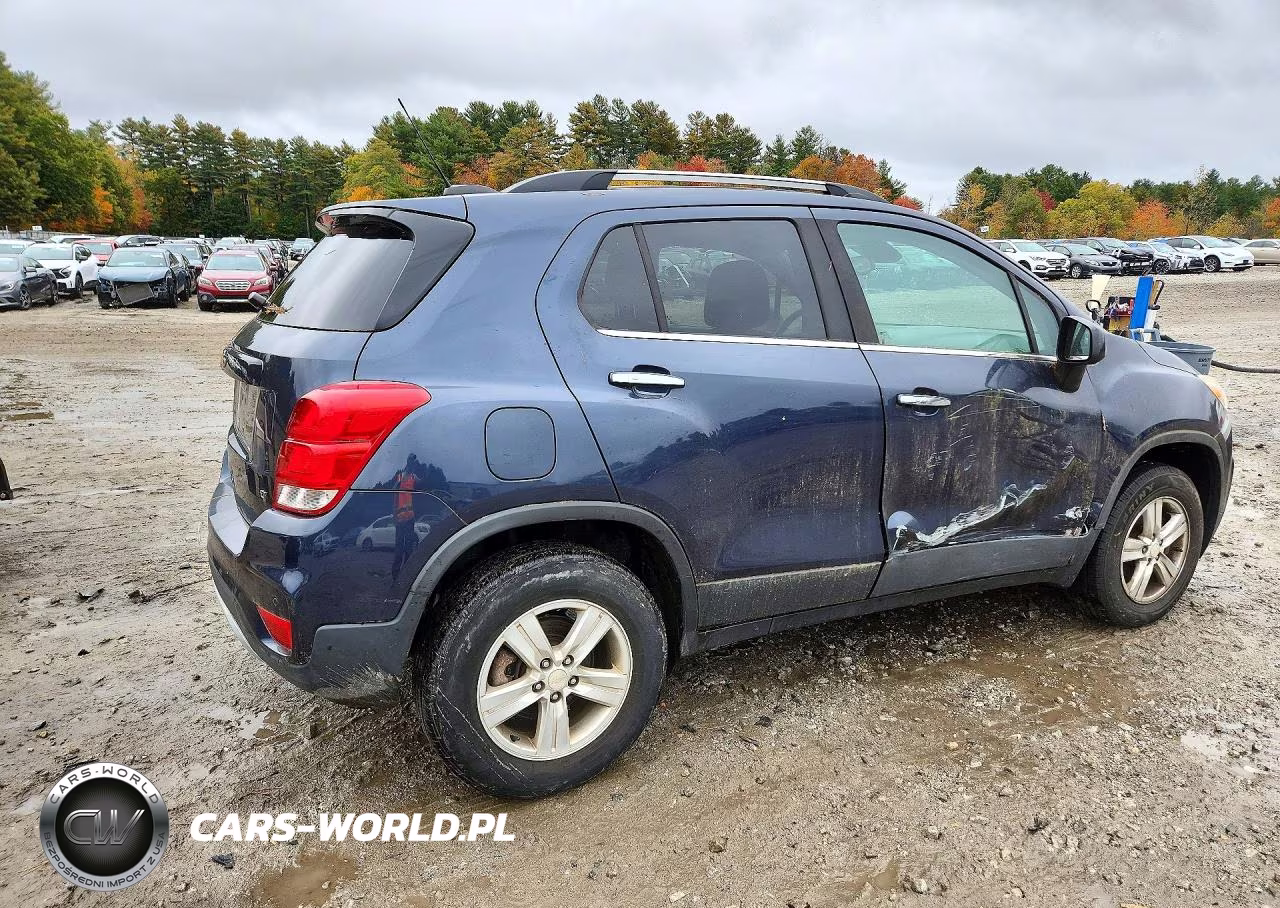 2018 Chevrolet Trax 1Lt VIN:3GNCJPSB8JL214960 - 3