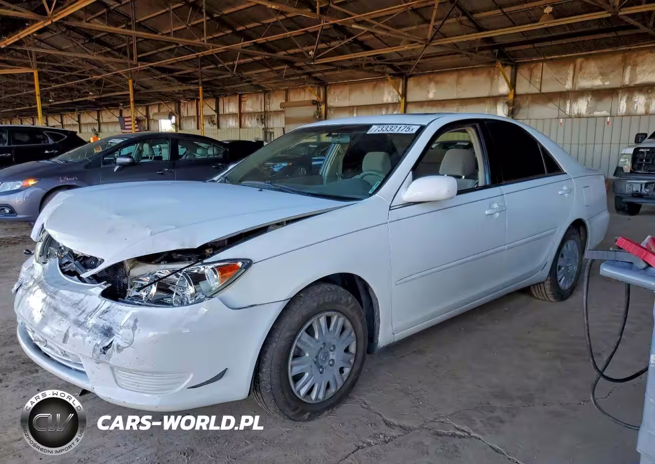 2005 Toyota Camry Le