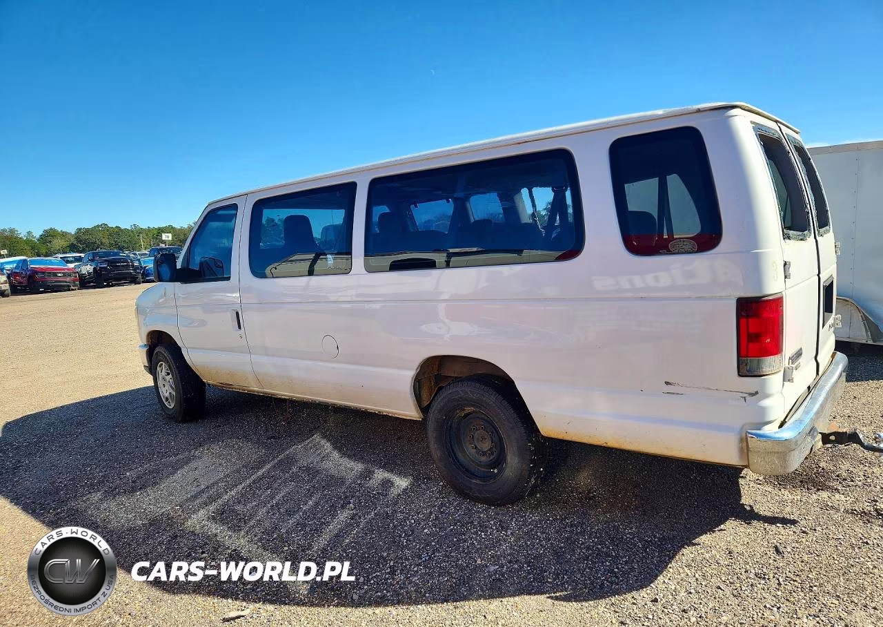 2013 Ford Econoline E350 Super Duty Wagon VIN:1FBSS3BL4DDA00095 - 2