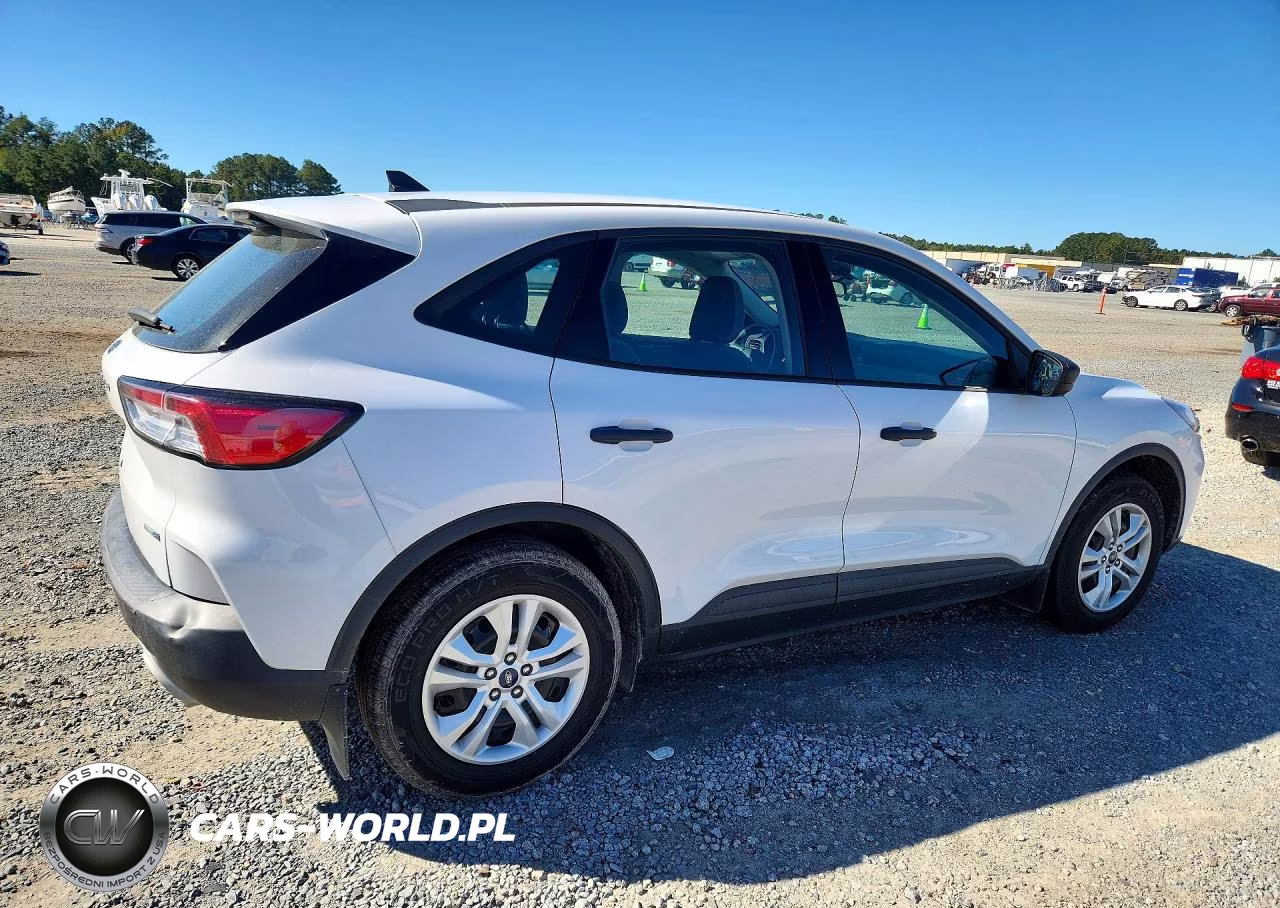 2020 Ford Escape S VIN:1FMCU9F61LUB56171 - 3
