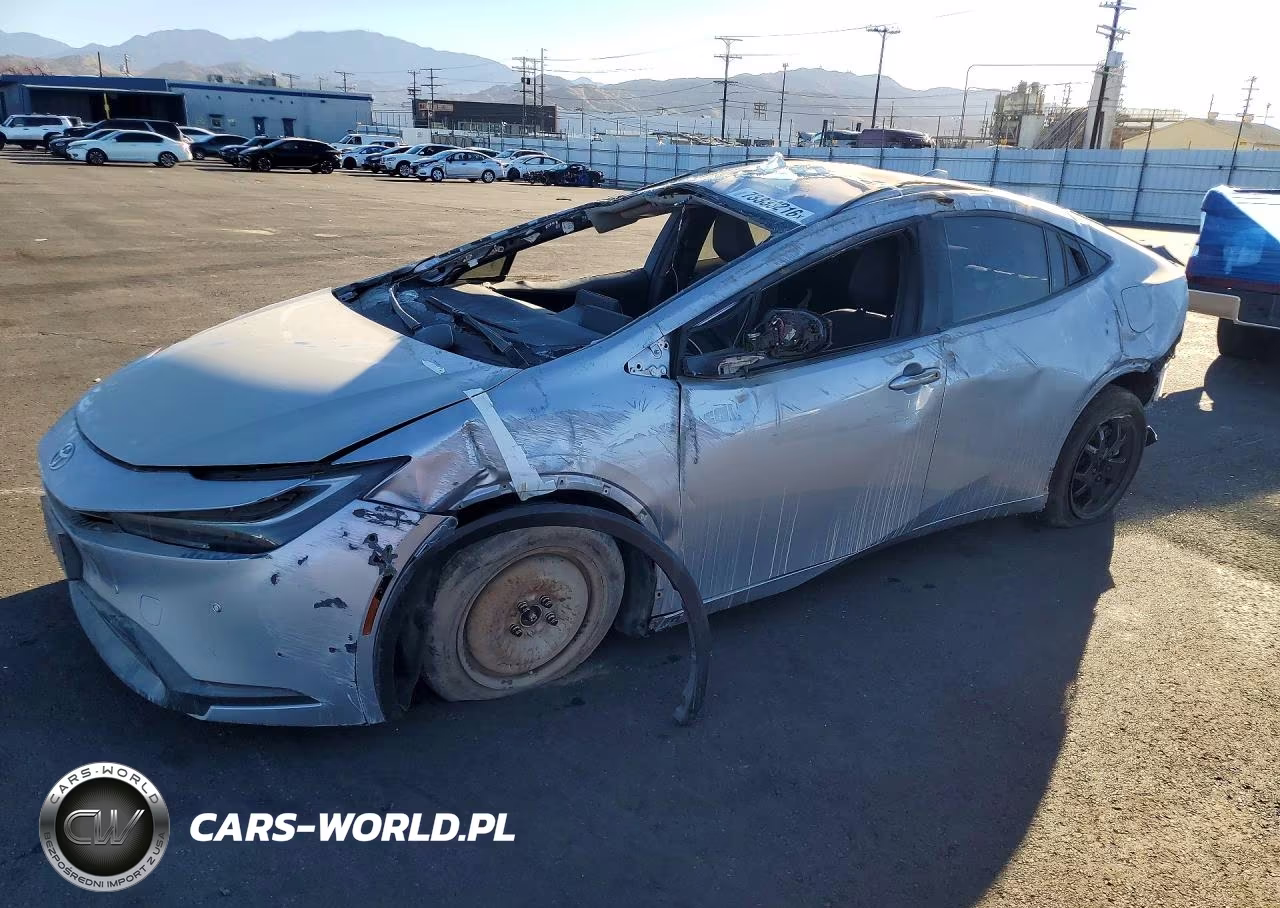 2025 Toyota Prius Le