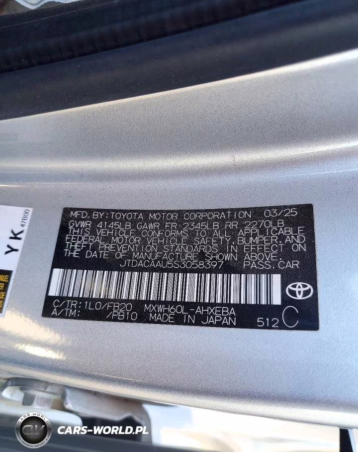 2025 Toyota Prius Le VIN:JTDACAAU5S3058397 - 12