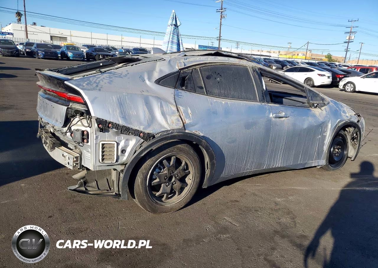 2025 Toyota Prius Le VIN:JTDACAAU5S3058397 - 3