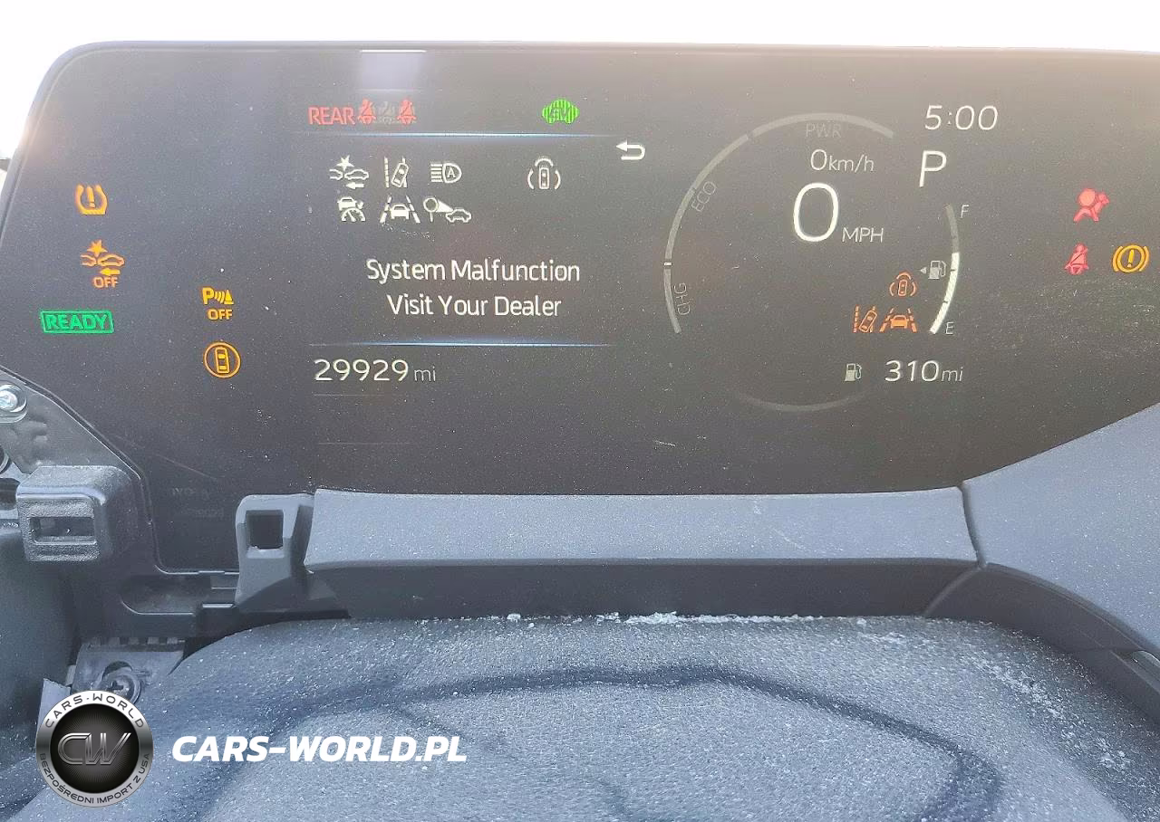 2025 Toyota Prius Le VIN:JTDACAAU5S3058397 - 9