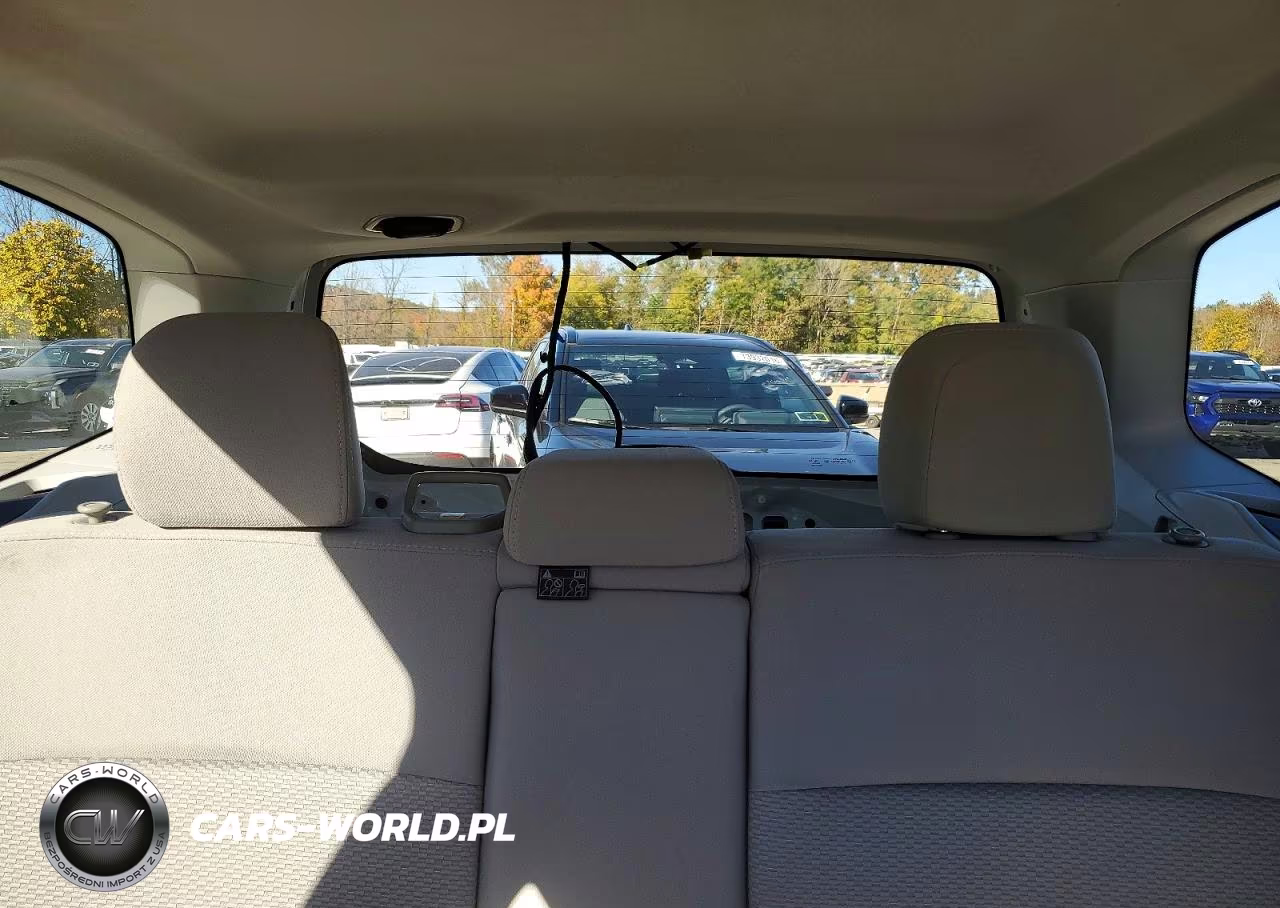 2018 Subaru Forester 2.5I Premium VIN:JF2SJAEC6JH427136 - 10
