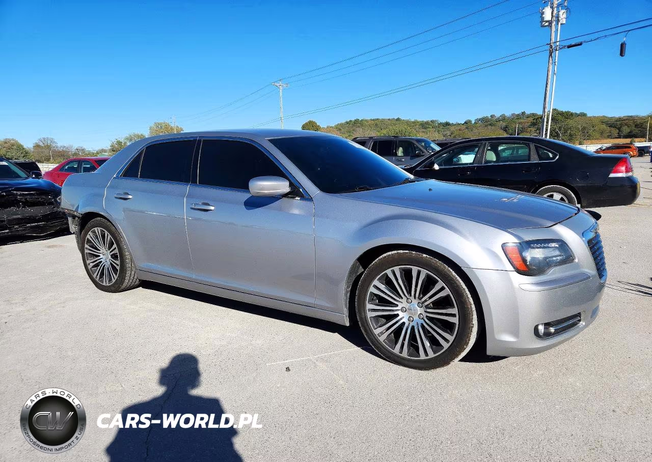 2013 Chrysler 300 S VIN:2C3CCABT0DH690324 - 4