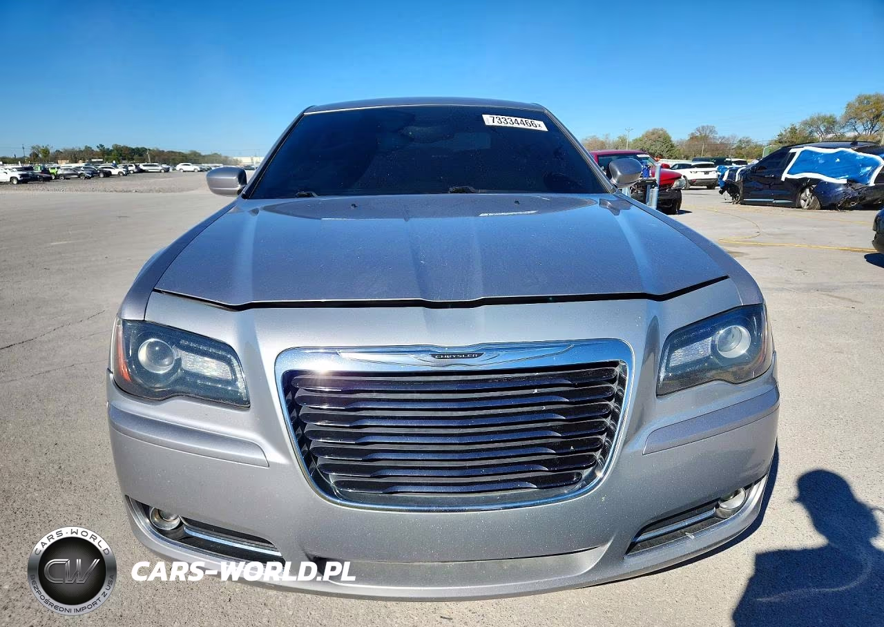 2013 Chrysler 300 S VIN:2C3CCABT0DH690324 - 5