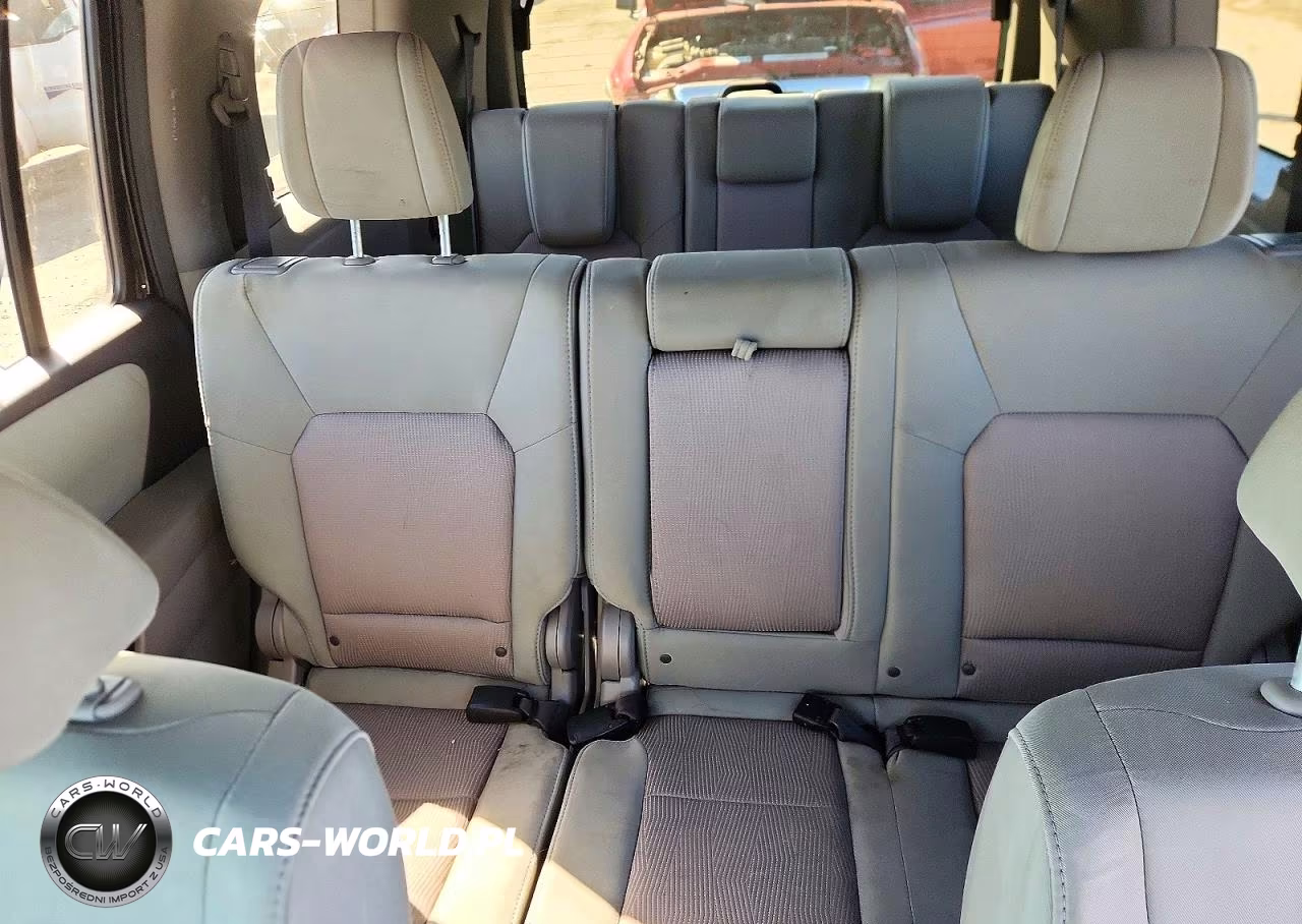 2015 Honda Pilot Se VIN:5FNYF4H36FB053349 - 10