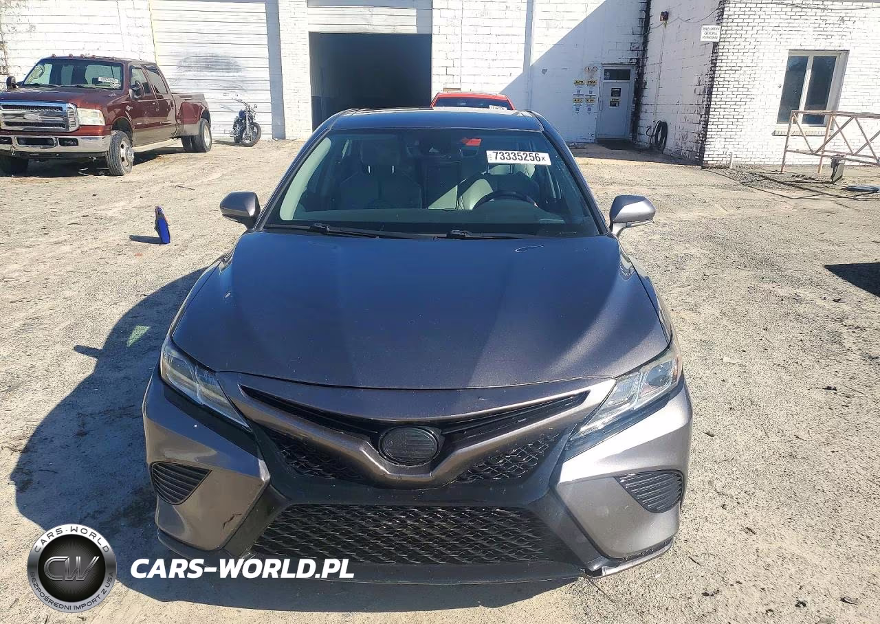 2019 Toyota Camry Se VIN:4T1B11HK8KU780239 - 5