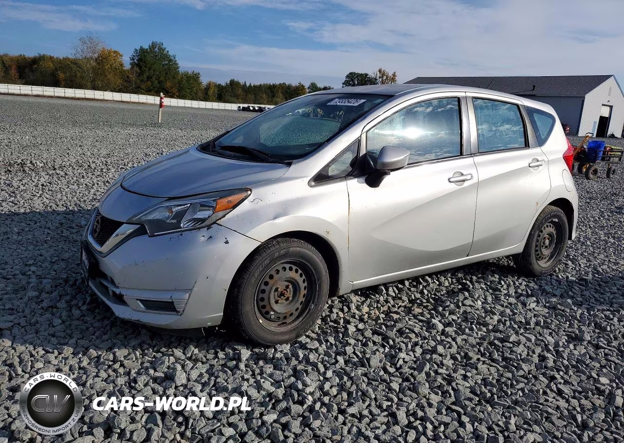 2018 Nissan Versa Note S VIN:3N1CE2CP7JL370503 - 1