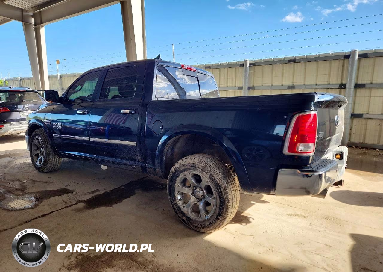 2017 Ram 1500 Laramie VIN:1C6RR7NM8HS522092 - 2