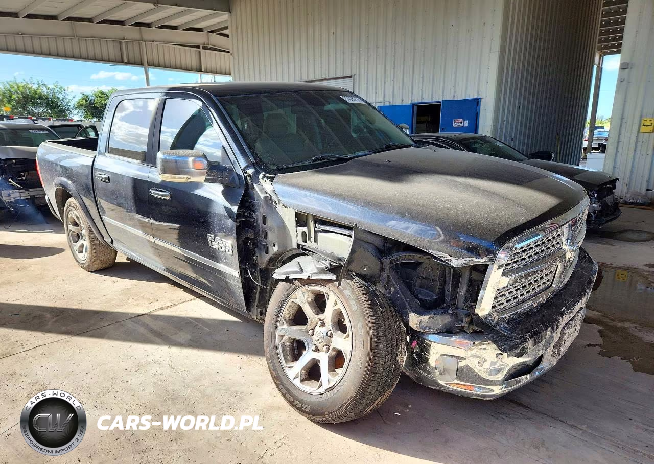 2017 Ram 1500 Laramie VIN:1C6RR7NM8HS522092 - 4