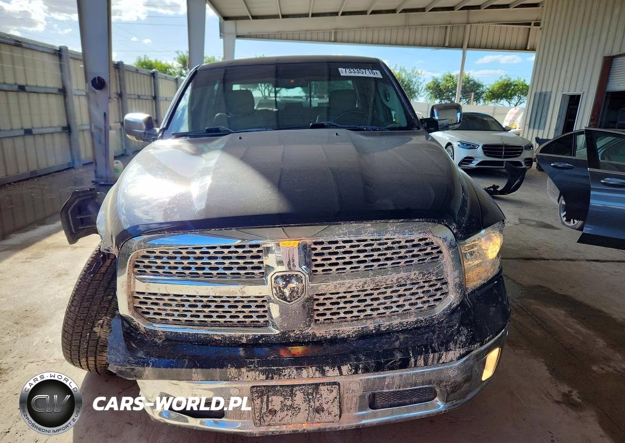 2017 Ram 1500 Laramie VIN:1C6RR7NM8HS522092 - 5