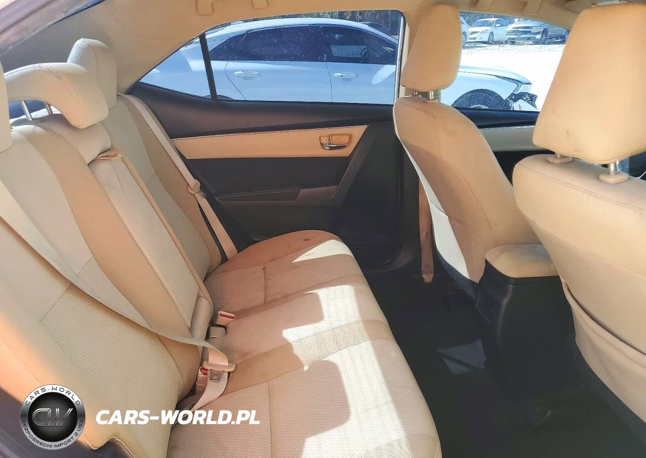 2018 Toyota Corolla Le VIN:2T1BURHE0JC040300 - 10