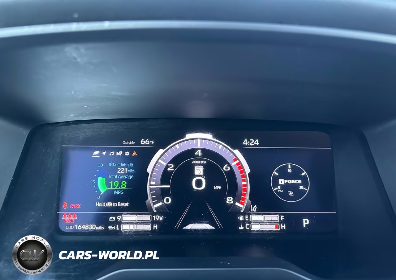 2023 Toyota Tundra Platinum VIN:5TFNA5DB0PX064486 - 8