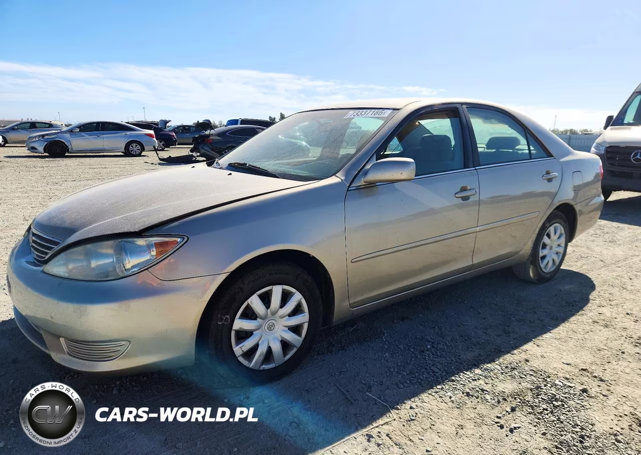 2005 Toyota Camry Le VIN:4T1BE30K15U987006 - 1