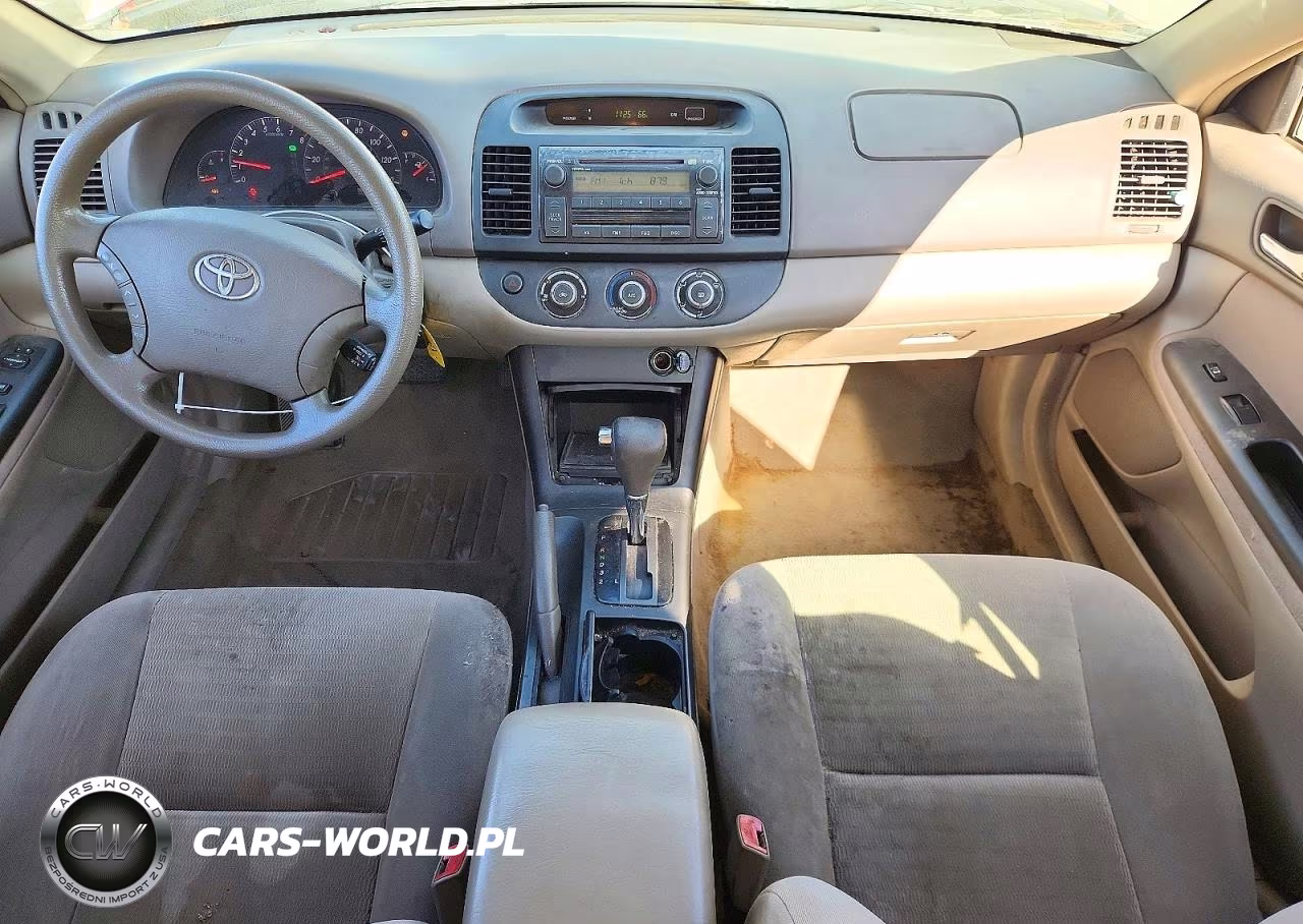 2005 Toyota Camry Le VIN:4T1BE30K15U987006 - 8