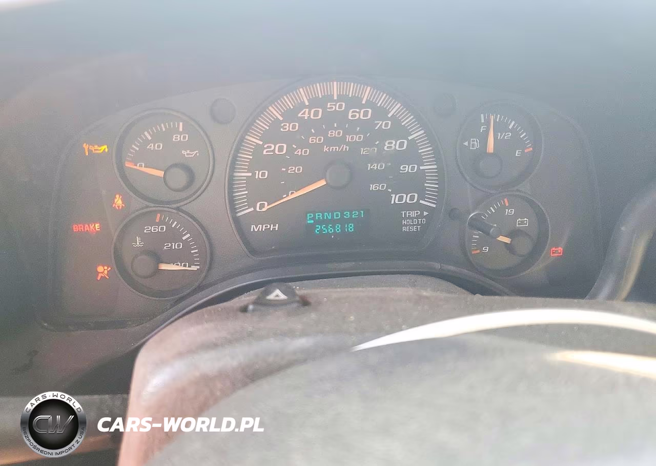 2005 Chevrolet Express G2500 VIN:1GCGG25V051236952 - 9