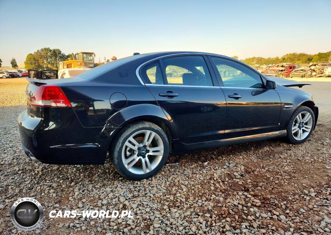 2008 Pontiac G8 VIN:6G2ER57728L135218 - 3