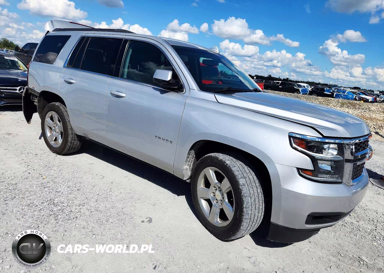 2018 Chevrolet Tahoe C1500 Ls VIN:1GNSCAKC2JR256481 - 4