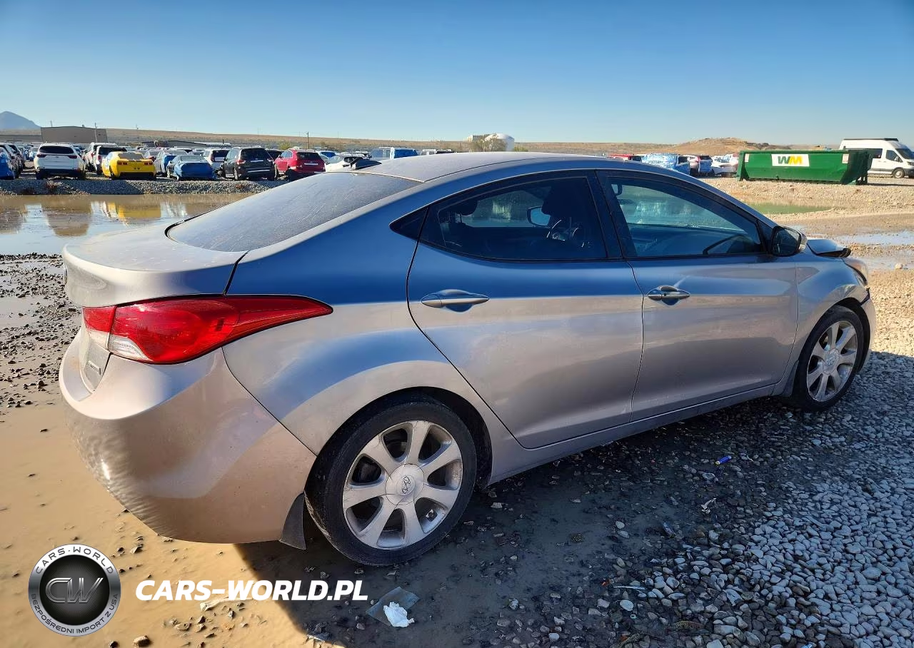 2013 Hyundai Elantra Limited VIN:KMHDH4AEXDU714398 - 3