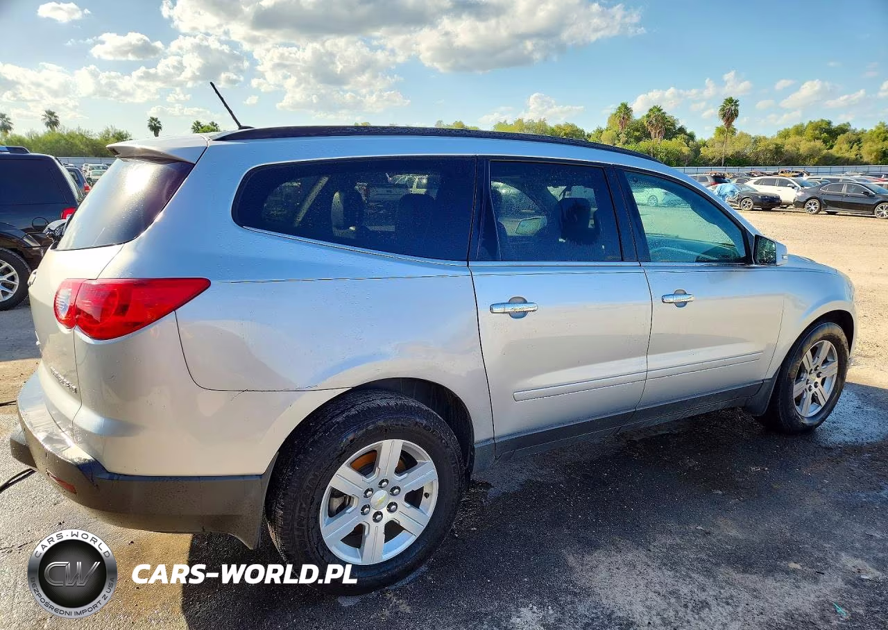 2012 Chevrolet Traverse Lt VIN:1GNKVJED3CJ281325 - 3
