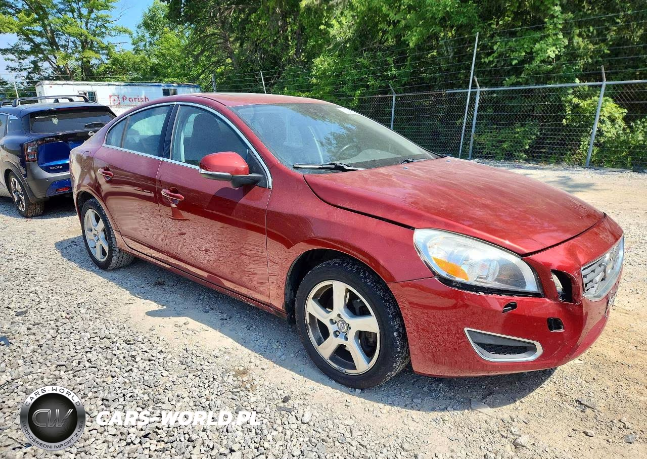 2013 Volvo S60 VIN:YV1612FSXD2210878 - 4