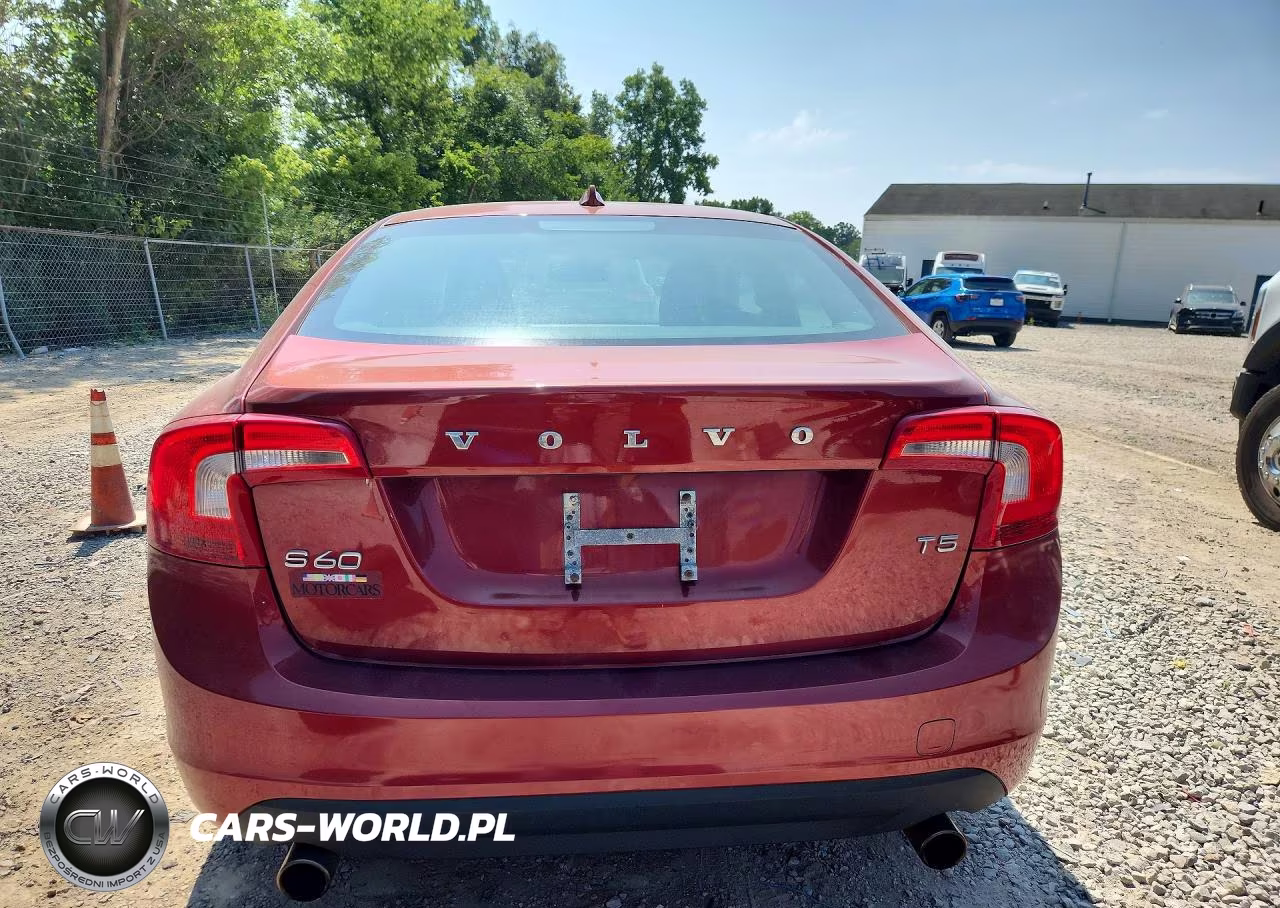 2013 Volvo S60 VIN:YV1612FSXD2210878 - 6