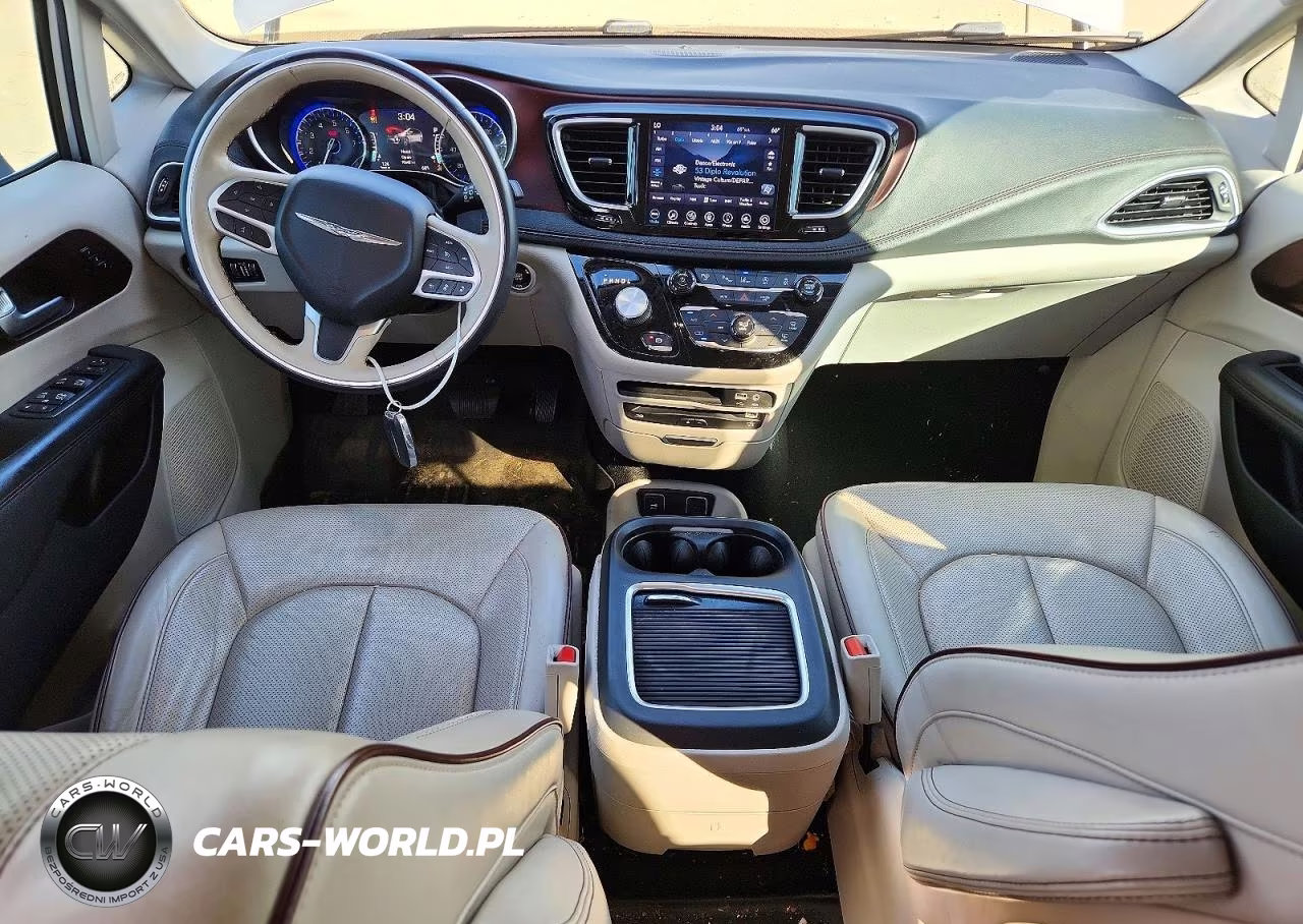 2018 Chrysler Pacifica Limited VIN:2C4RC1GG7JR358064 - 8