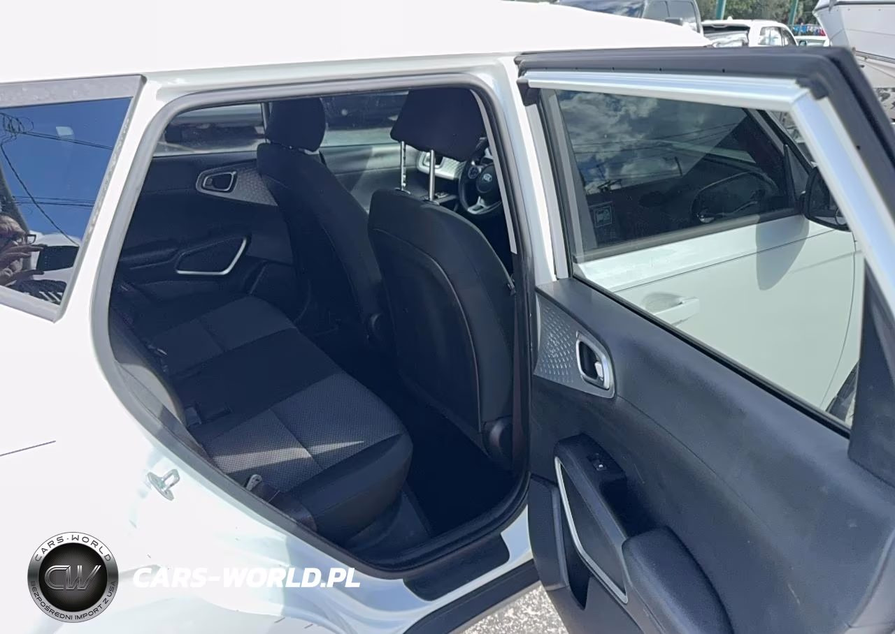2020 Kia Soul Lx VIN:KNDJ23AU9L7724007 - 6