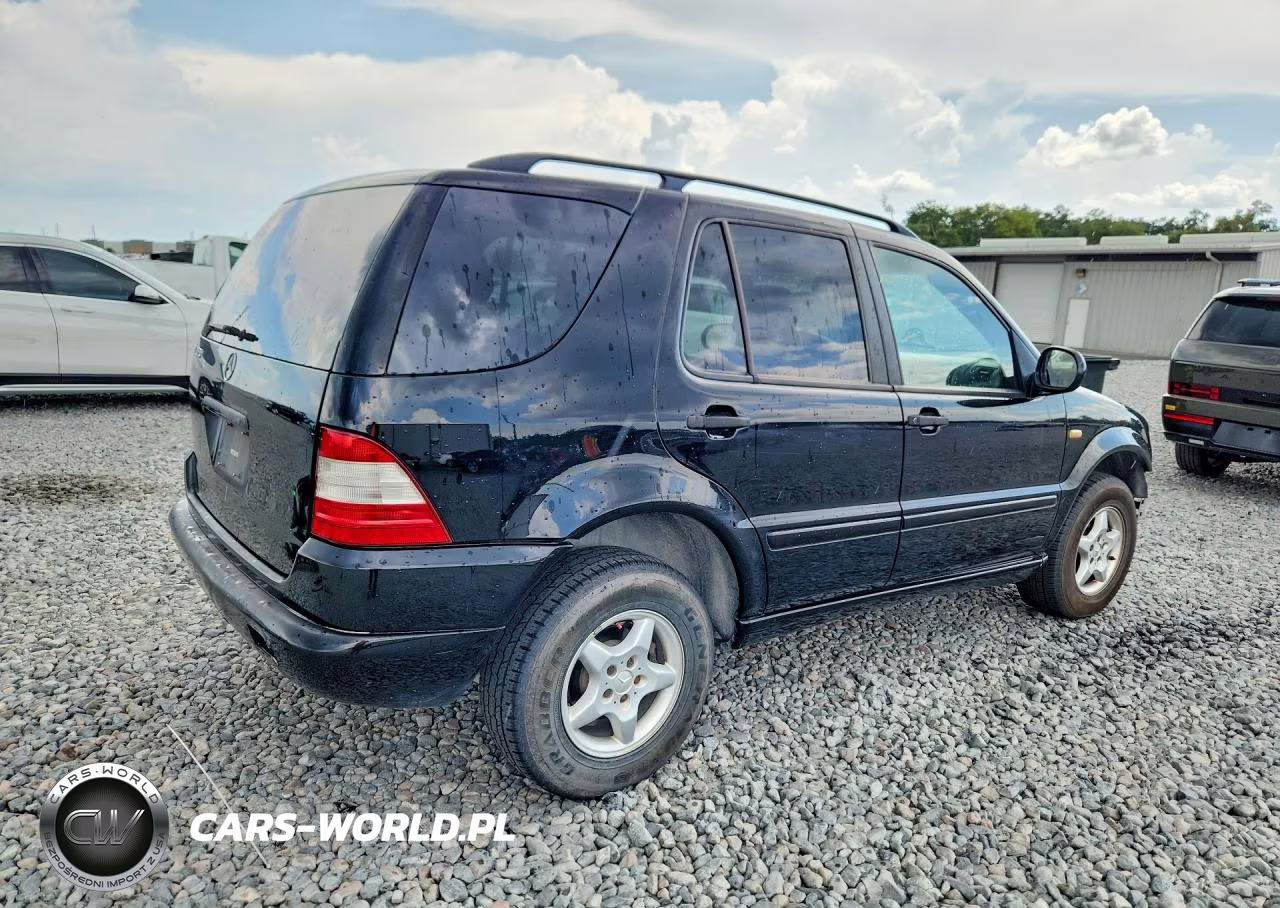 2000 Mercedes-Benz Ml 320 VIN:4JGAB54E0YA153433 - 3