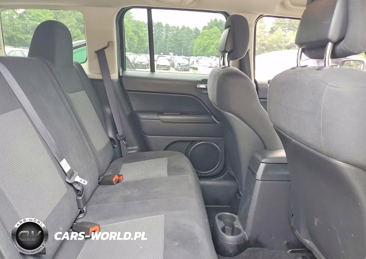 2011 Jeep Patriot Sport VIN:1J4NT1GB4BD103910 - 11