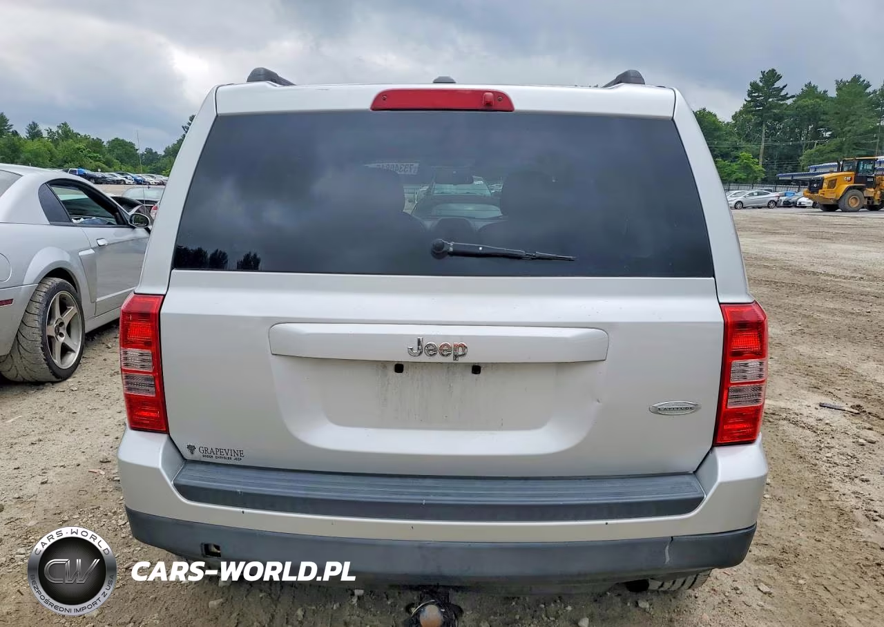 2011 Jeep Patriot Sport VIN:1J4NT1GB4BD103910 - 6