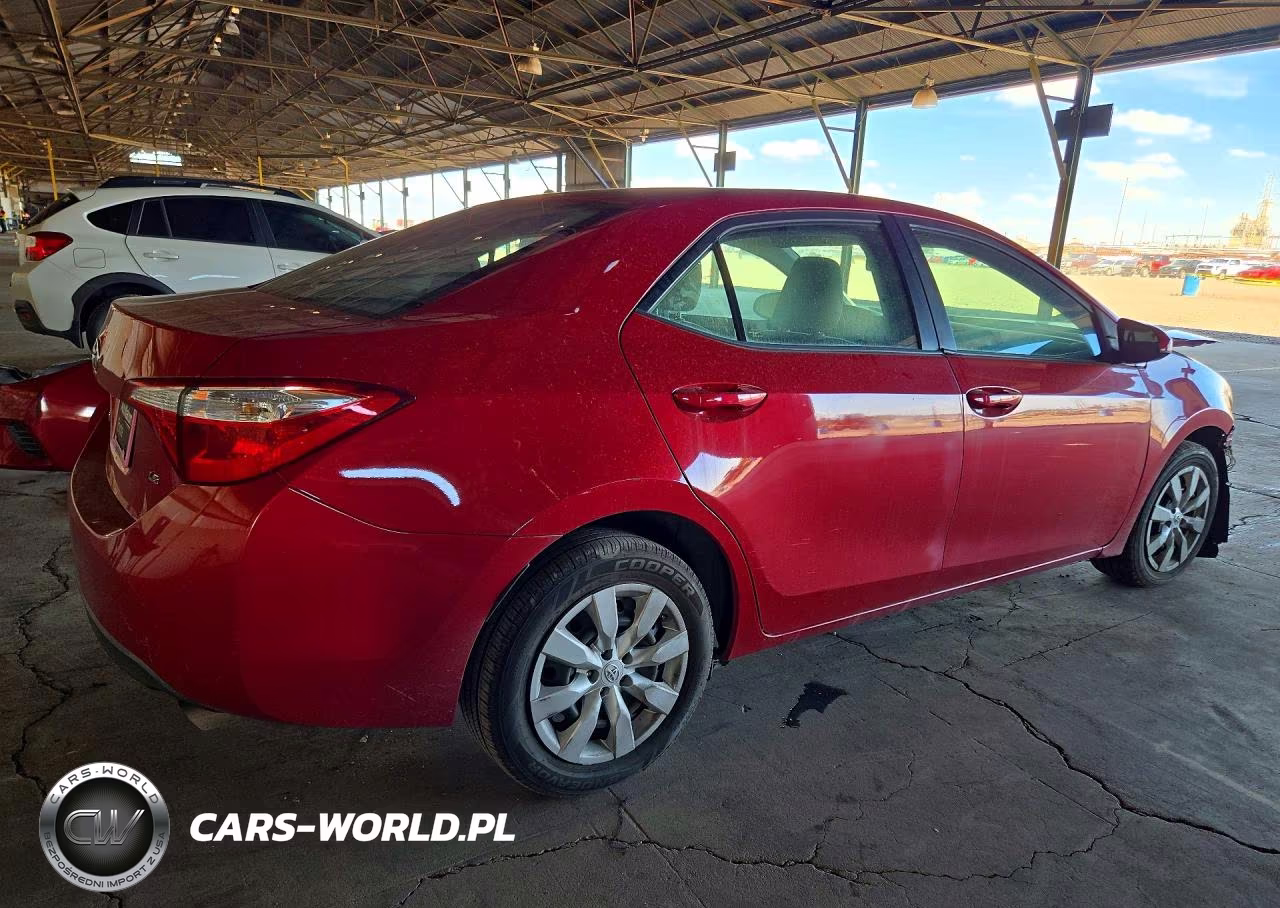 2016 Toyota Corolla Le VIN:2T1BURHEXGC687313 - 3