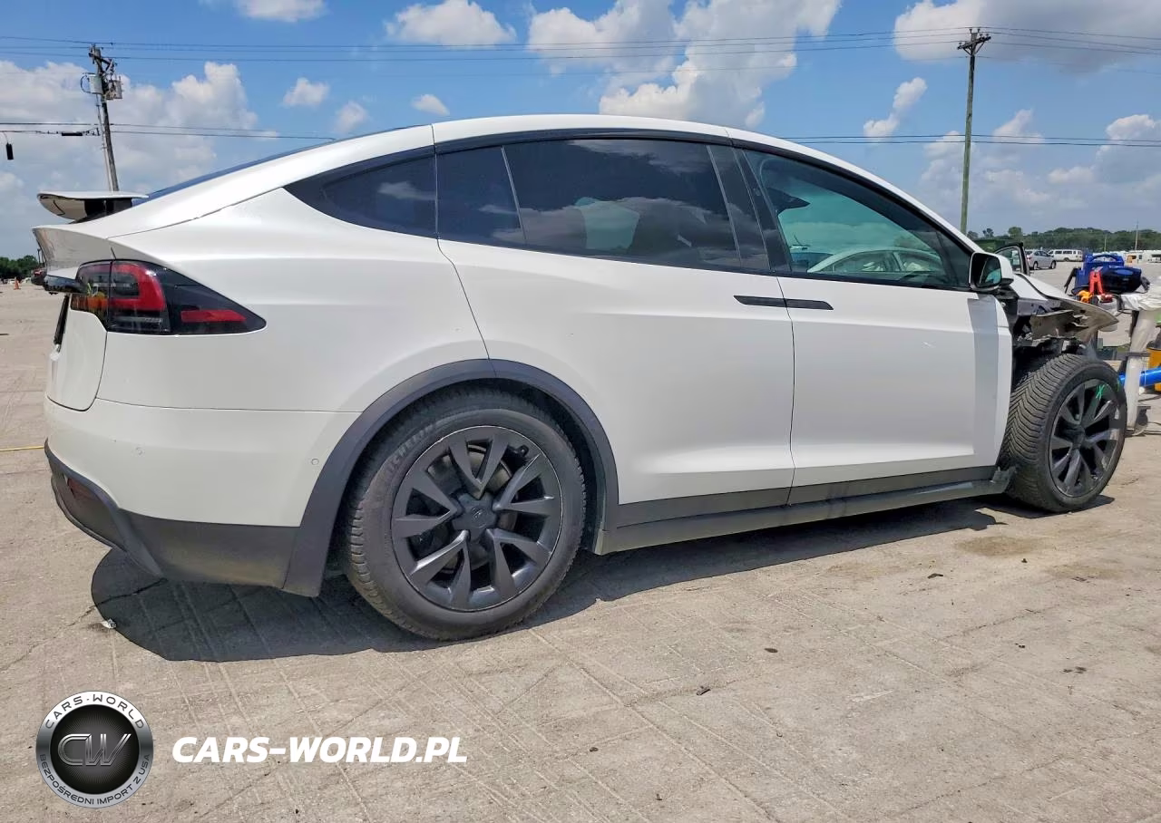 2023 Tesla Model X VIN:7SAXCDE52PF375985 - 3