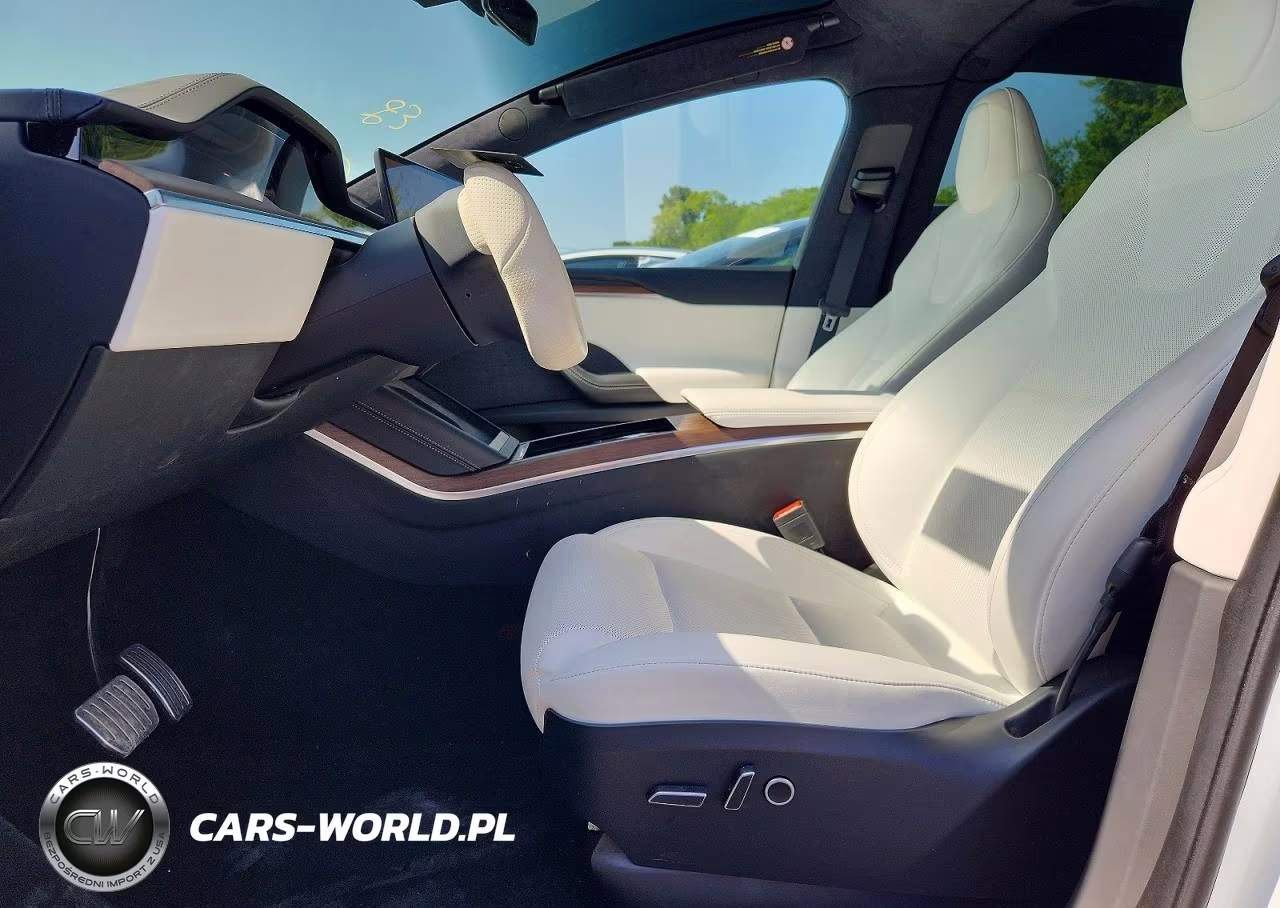 2023 Tesla Model X VIN:7SAXCDE52PF375985 - 7