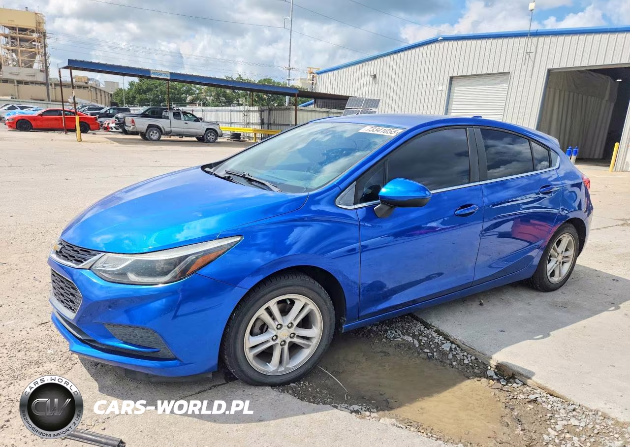 2017 Chevrolet Cruze Lt VIN:3G1BE6SM6HS566688 - 1
