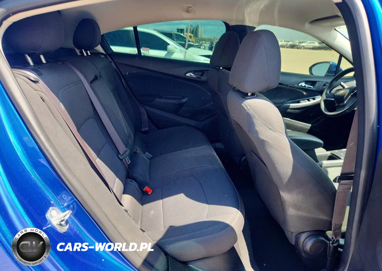2017 Chevrolet Cruze Lt VIN:3G1BE6SM6HS566688 - 10