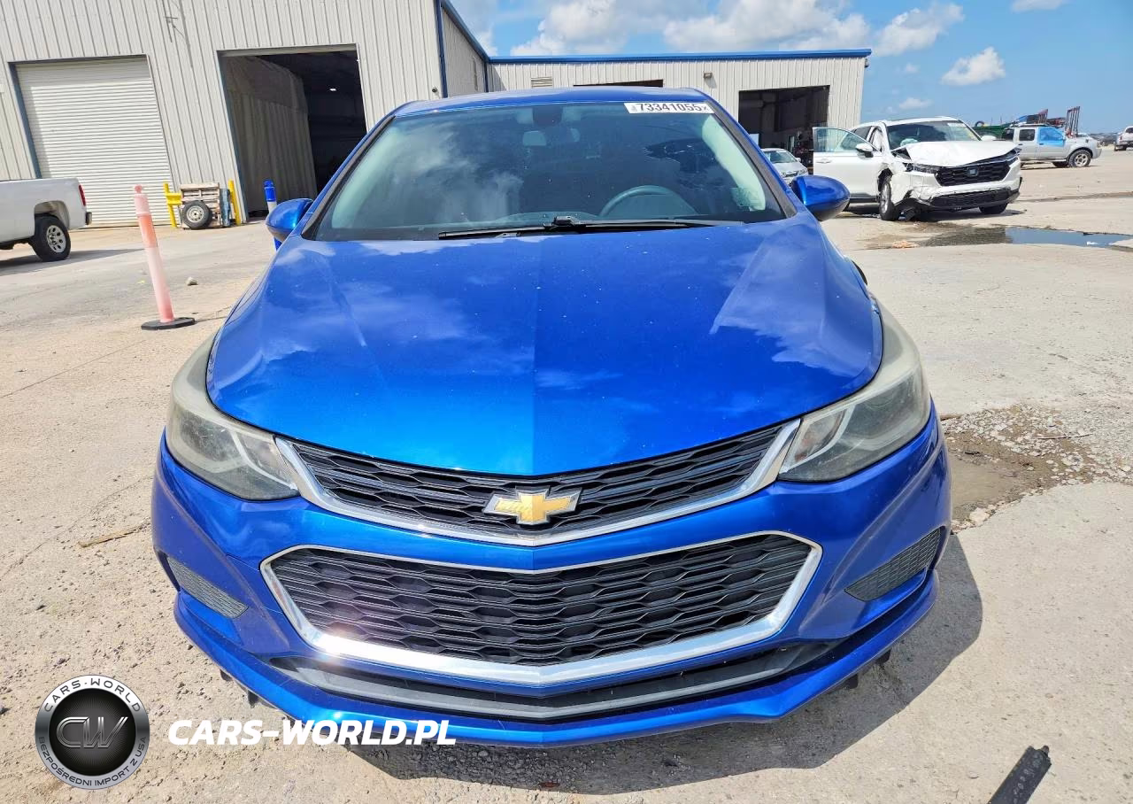 2017 Chevrolet Cruze Lt VIN:3G1BE6SM6HS566688 - 5