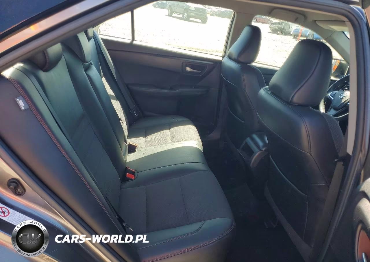 2016 Toyota Camry Se VIN:4T1BF1FK9GU236621 - 10