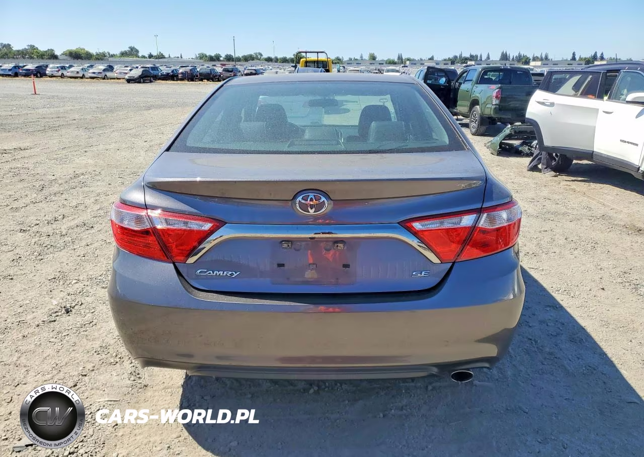 2016 Toyota Camry Se VIN:4T1BF1FK9GU236621 - 6