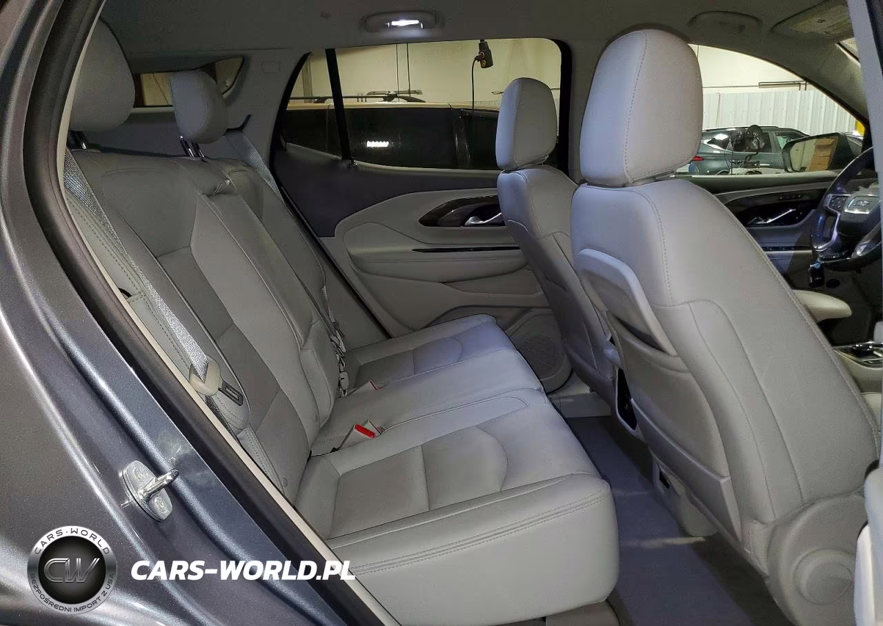 2020 GMC Terrain Denali VIN:3GKALSEX0LL331251 - 10