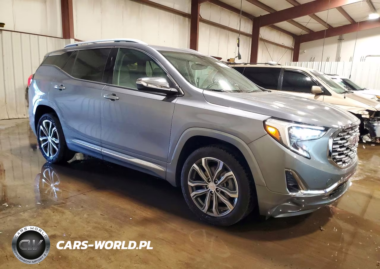 2020 GMC Terrain Denali VIN:3GKALSEX0LL331251 - 4