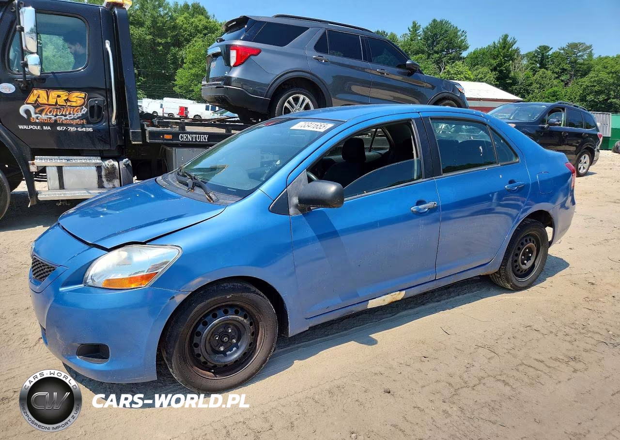 2009 Toyota Yaris Base