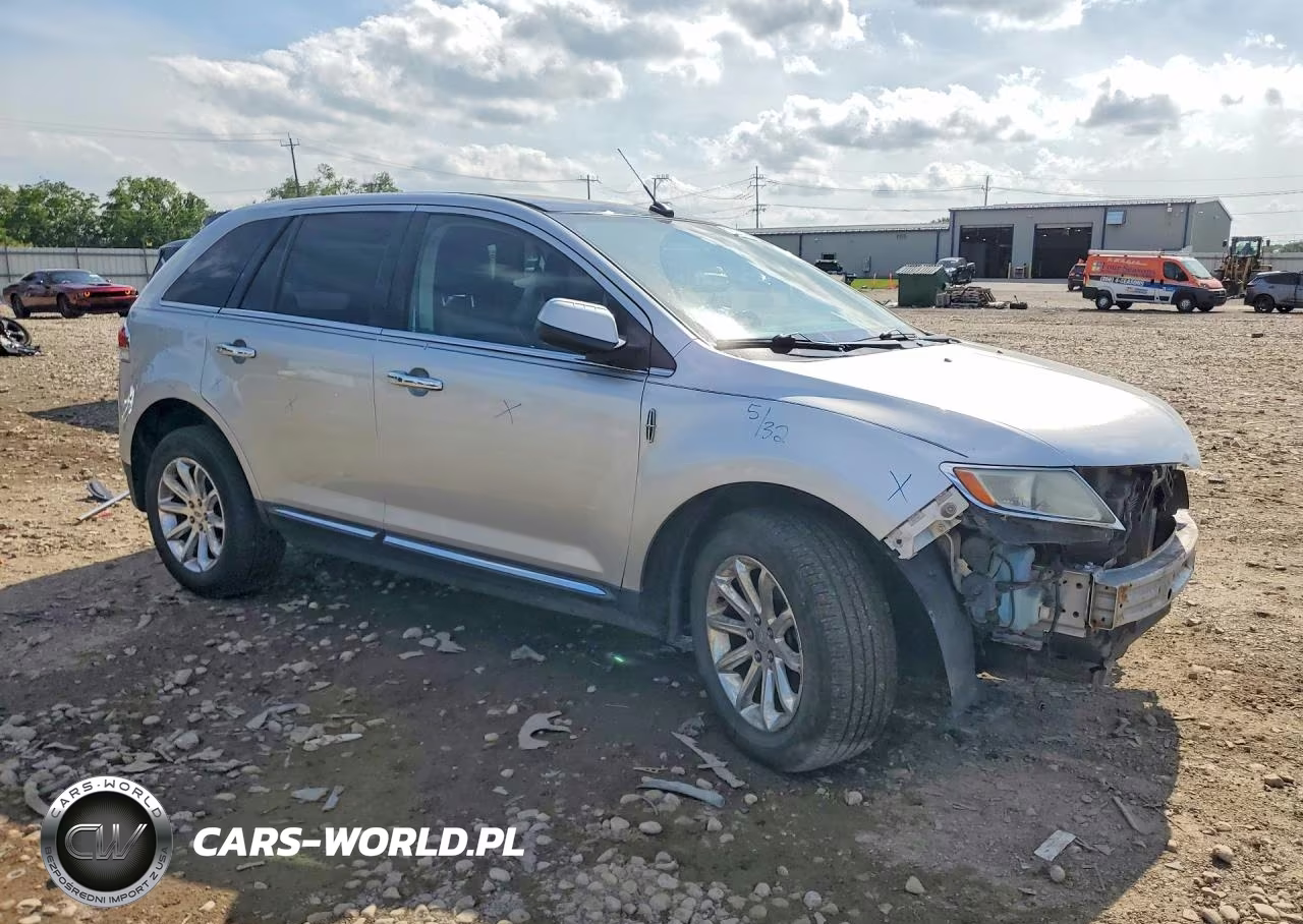 2011 Lincoln Mkx VIN:2LMDJ8JK0BBJ26843 - 4